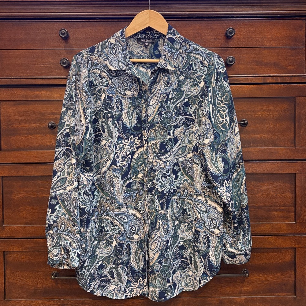 Roz & Ali 1X Paisley Button Down Blouse Blue Green Boho Flowy Women Plus Top - Picture 13 of 14